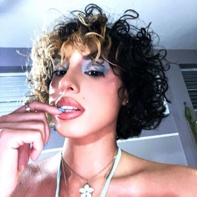 RipArtemis_'s profile picture