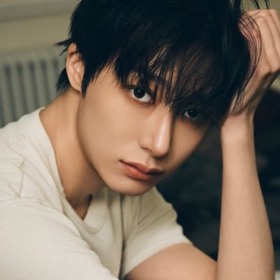hyungwon pics #형원's profile picture