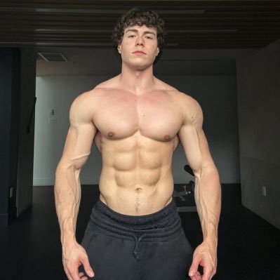 Master Zach T's profile picture