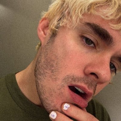 bailey ❀ 5SOS LA + KC's profile picture