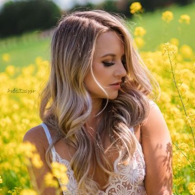 Andrea's profile picture