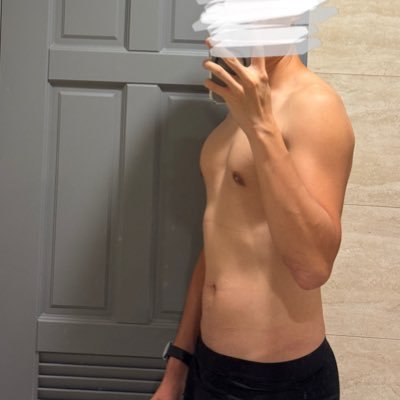 yalyalllpo's profile picture