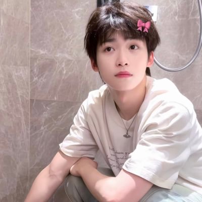wusuoowei's profile picture