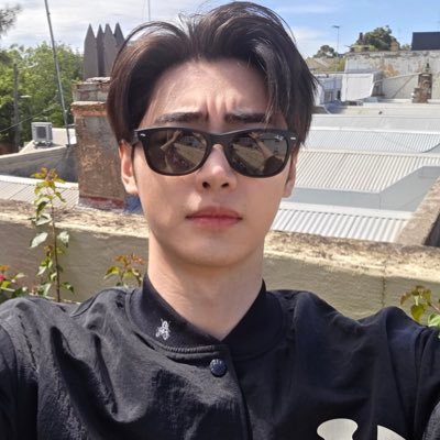 28 ⭑.ᐟ's profile picture