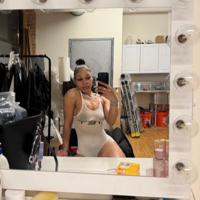 badbiitchJR's profile picture