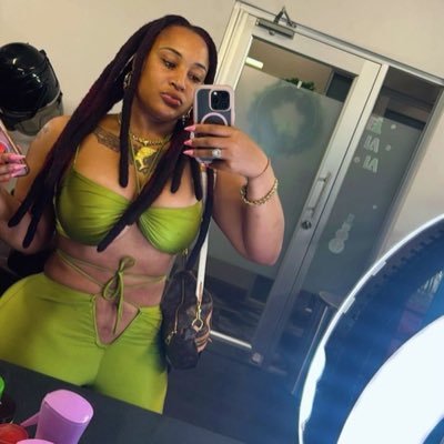 DanielleJeie's profile picture