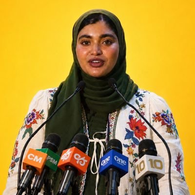 FathmathHamdha's profile picture