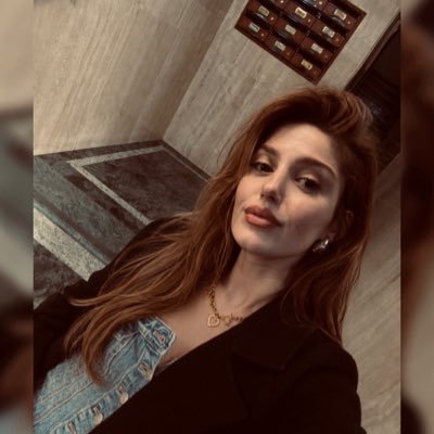 Kübra's profile picture