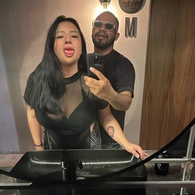 Bonnie & Mr. Clyde's profile picture