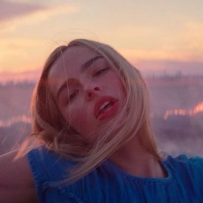 sofía coppola's profile picture