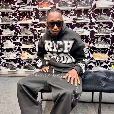 ZimLegendaryRapper's profile picture