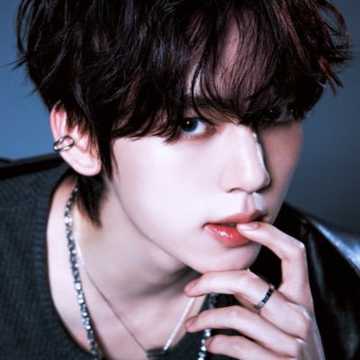 bunnyujin_320's profile picture
