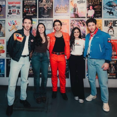 vicky's profile picture