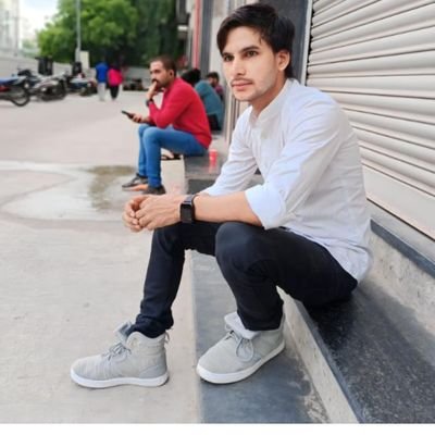 ᴍʀ〆ꜱᴀᴍɪʀ's profile picture
