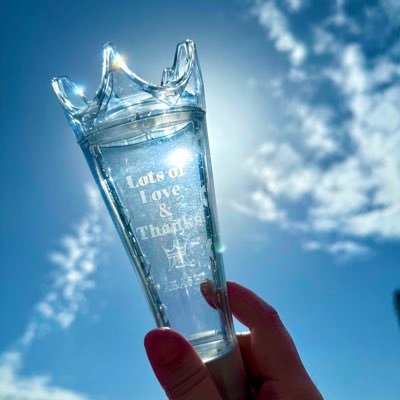 ARASHI 忘れないでよ 💜💛❤️💙💚's profile picture