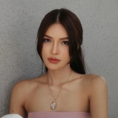 P ☁️'s profile picture