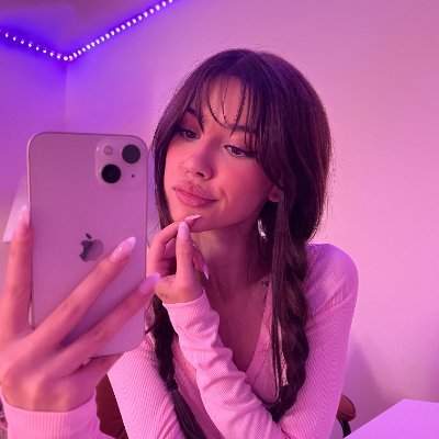 🌸ᴀʟɪɴᴀ🌸's profile picture