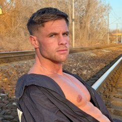Tayler Hayes's profile picture