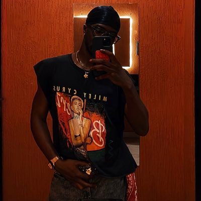 fauxdenzel's profile picture