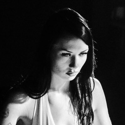 nieveella's profile picture
