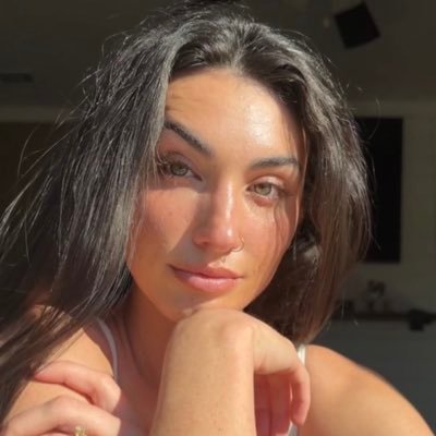 ugcwithrachh's profile picture