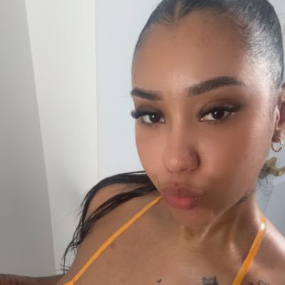 SweetMelaniii's profile picture