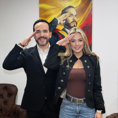 Opina con Lore's profile picture