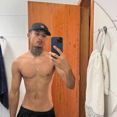 UdissomD18489's profile picture
