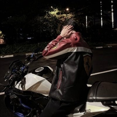 J.'s profile picture