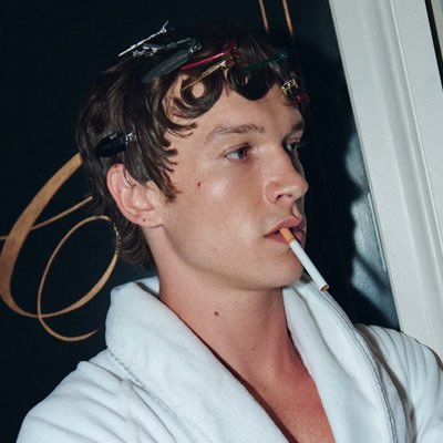 sam's profile picture
