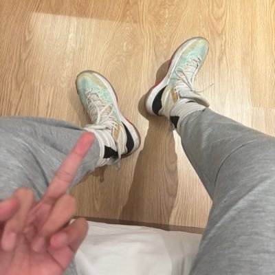 qvpez's profile picture