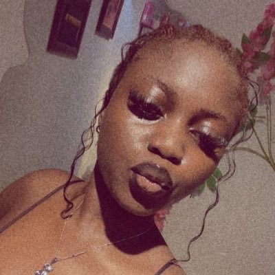 mariam🌚's profile picture