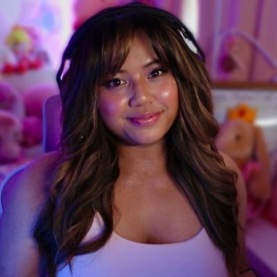melabunni's profile picture