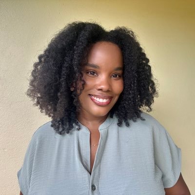 nelciathewriter's profile picture