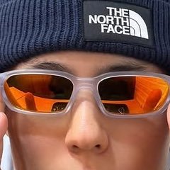 능솨's profile picture