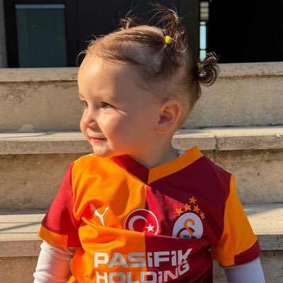 sozdeyimbahar's profile picture