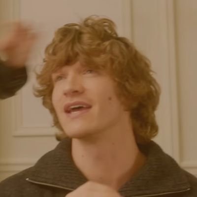 ๋࣭ ⭑๋࣭ alec✩₊˚࣪ ִֶָ☾.🏒🦈🐧's profile picture