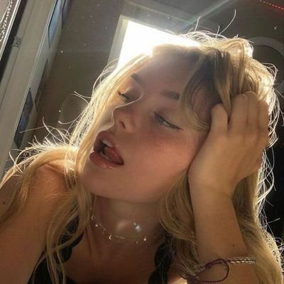 simtuba's profile picture