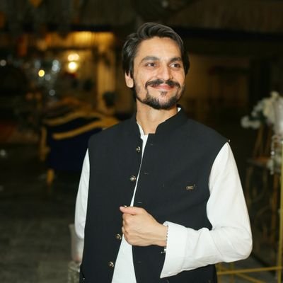Ali Bangash's profile picture