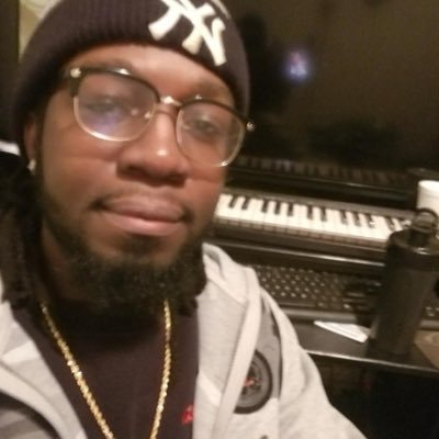 YoungPurpsbeats's profile picture