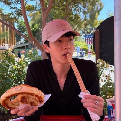 jan⁷'s profile picture