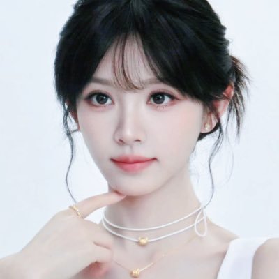 Bloom with 曦薇's profile picture