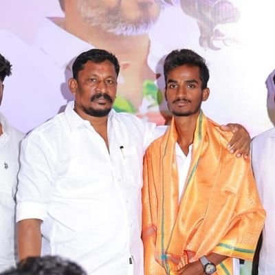 Arivudainambi_'s profile picture