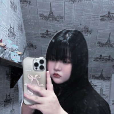 x_ymb's profile picture