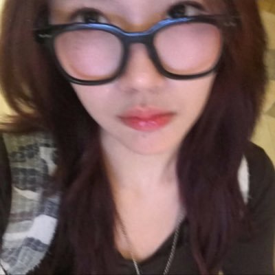 𝐞𝐥𝐥𝐚's profile picture