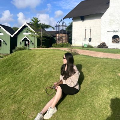 christa's profile picture