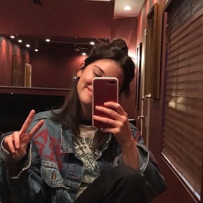 simulauna's profile picture