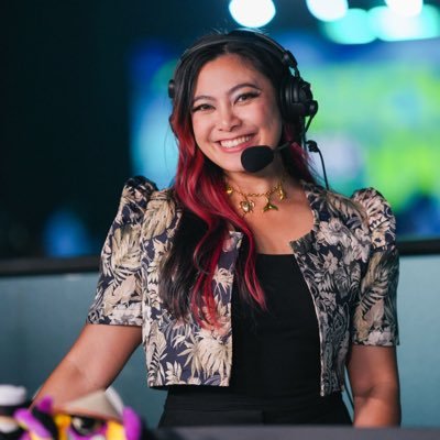 MikaFabs's profile picture