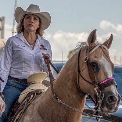 AlexaJimenezto's profile picture
