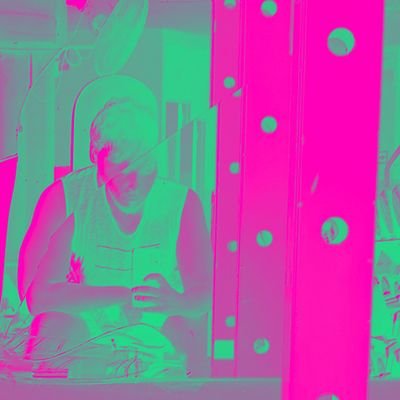 v_u_l_n_i's profile picture